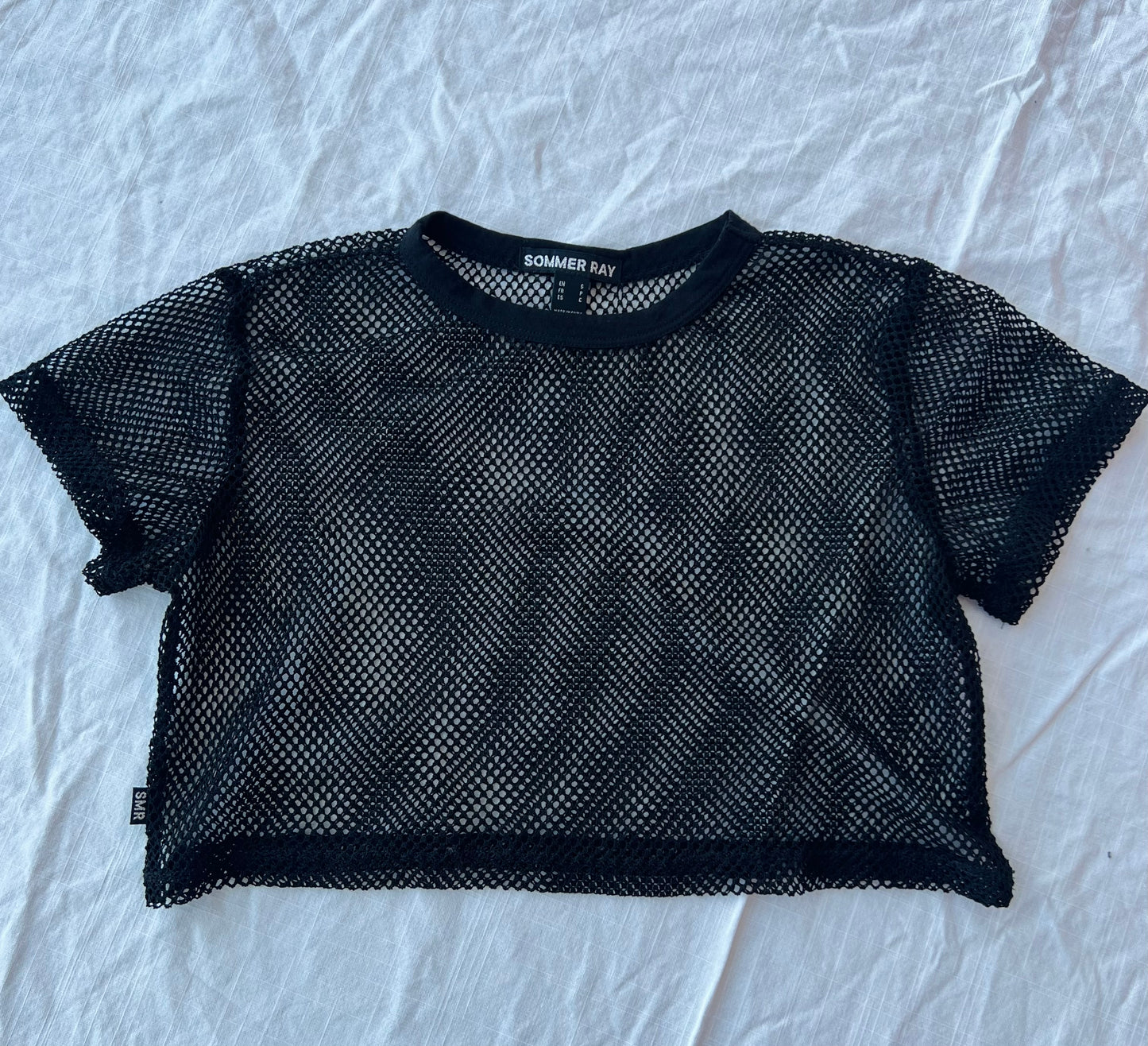 Netted mesh crop t shirt