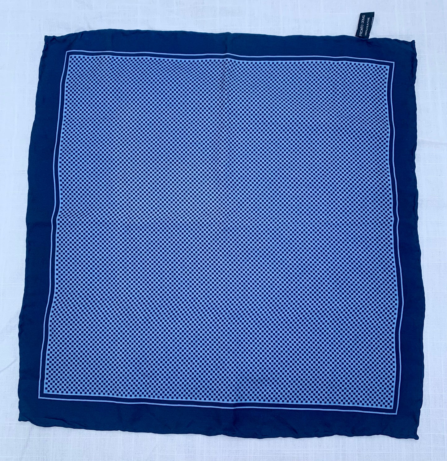 Pronto Uomo Silk checkered Pocket Square