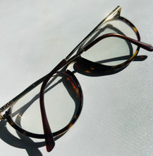 Load image into Gallery viewer, 1980s Gucci Gold Plated Blue Light Glasses