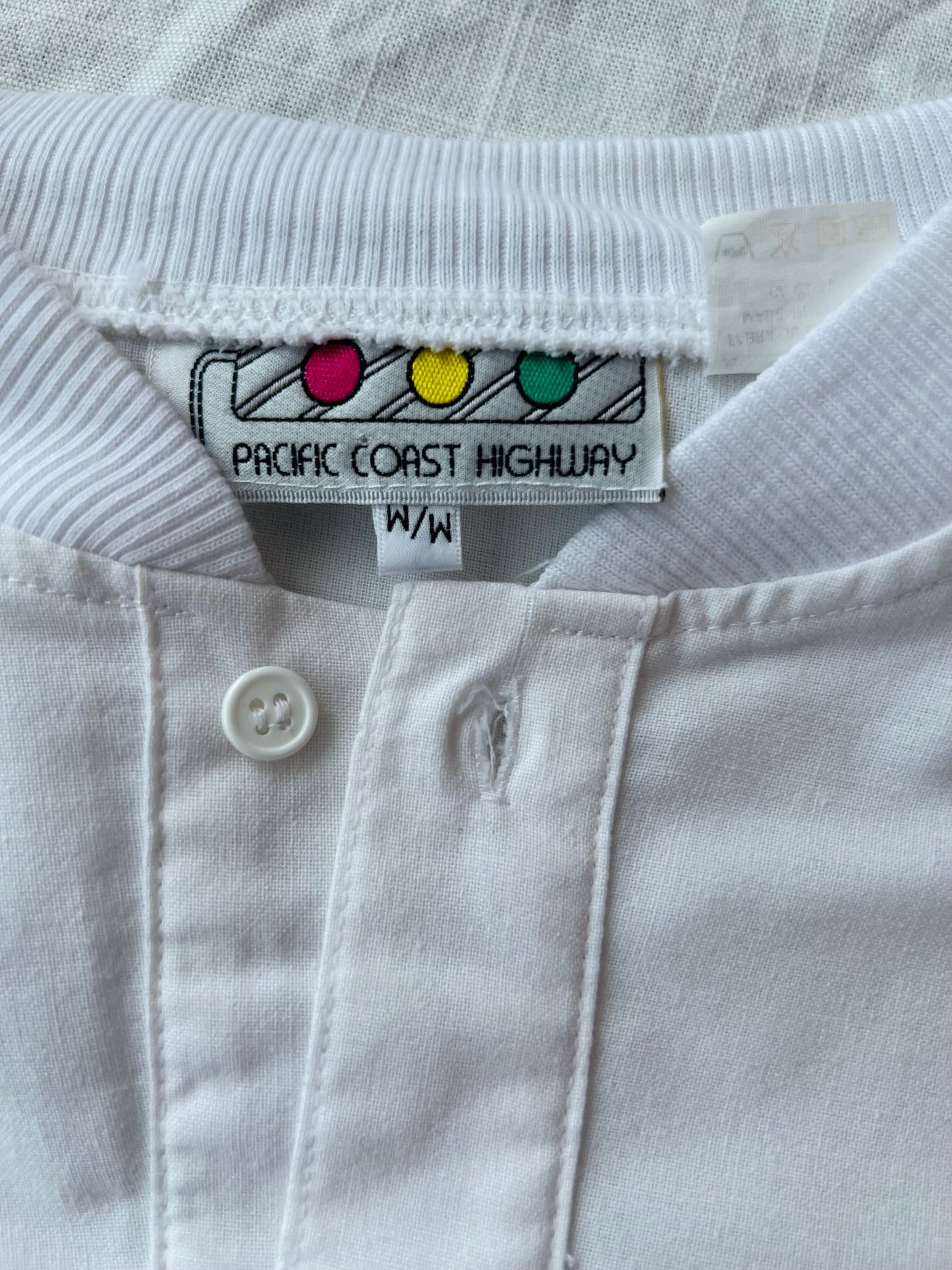 1980s ribbed collar tee