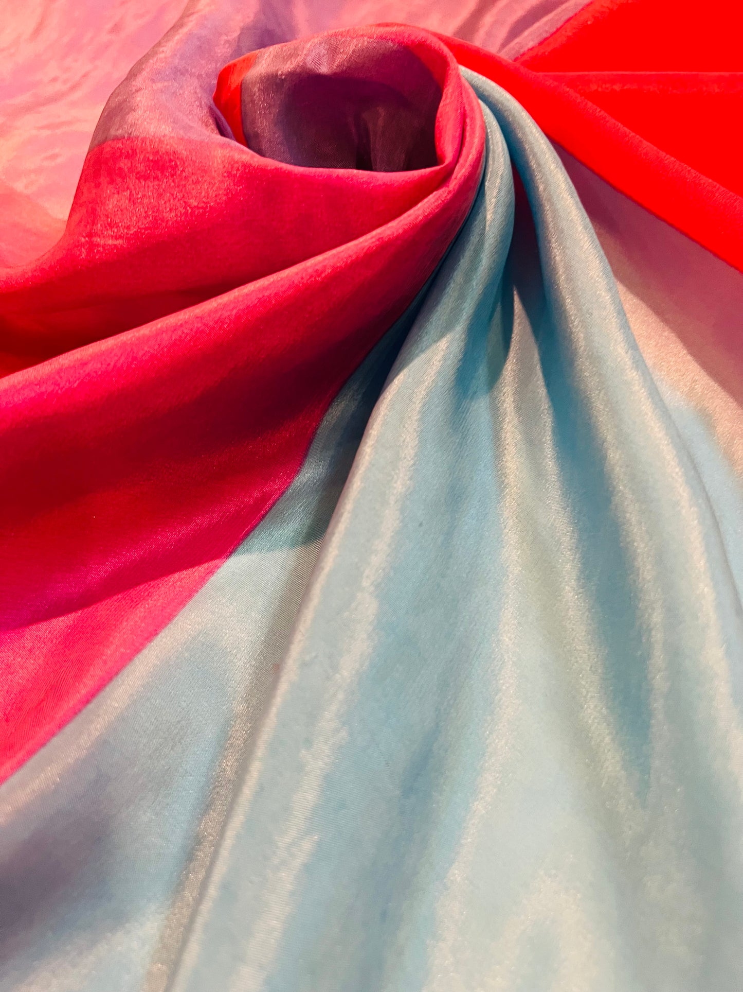 4 Colour block silk