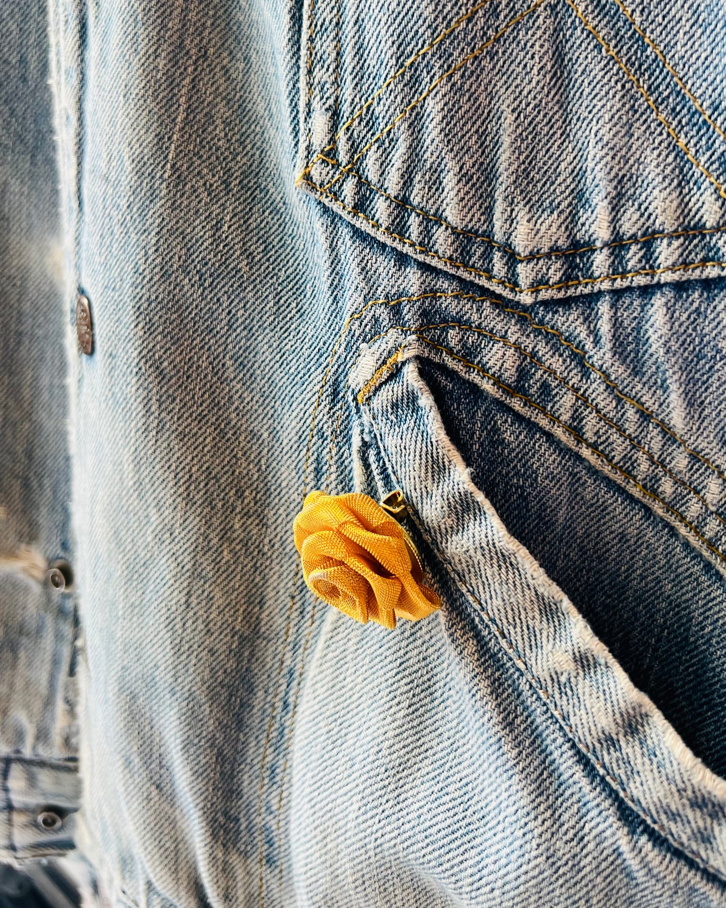 Gold Mesh Rose Brooch