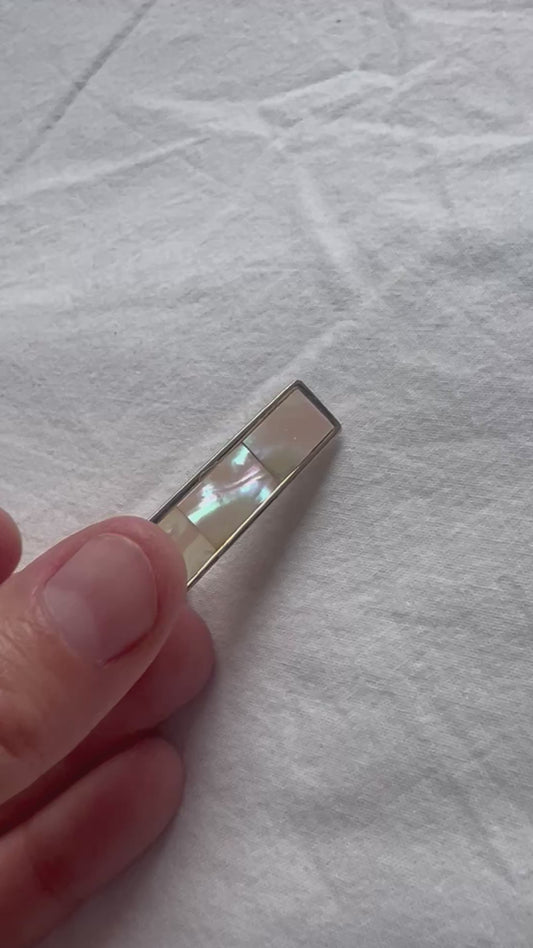 Iridescent pearl tie clip