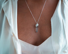 Load image into Gallery viewer, Frost Quarts Necklaces