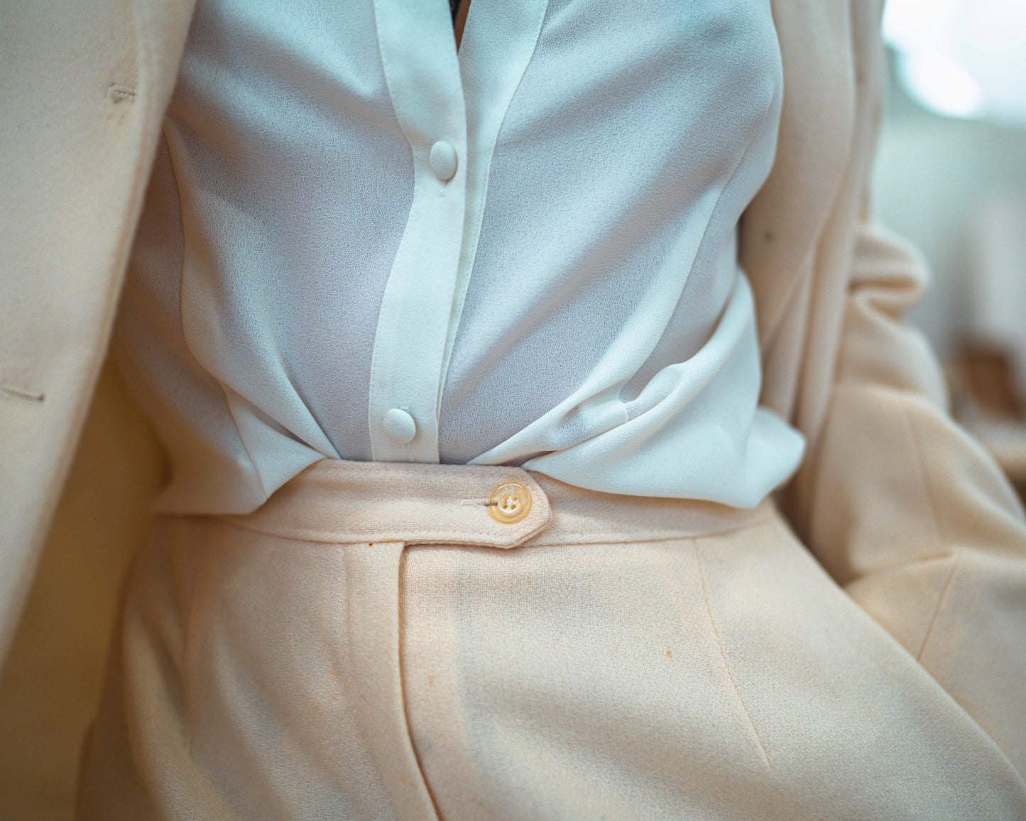 Rigel Pearl Collar Blouse