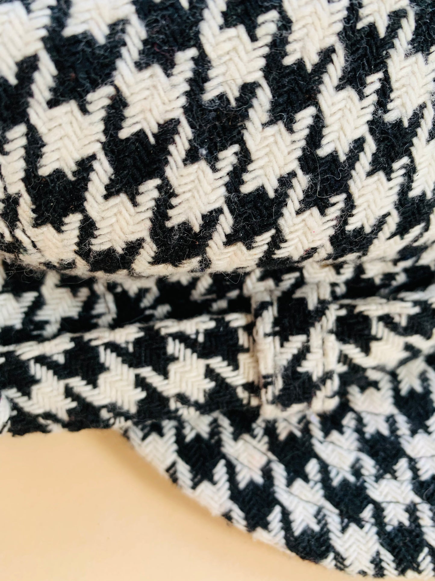 Houndstooth Calvin Klein Newsbie Hat