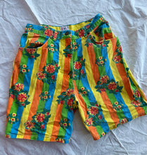 Load image into Gallery viewer, Pride Floral shorts, 1990s
