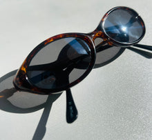 Load image into Gallery viewer, 1990s Adidas Sunnies
