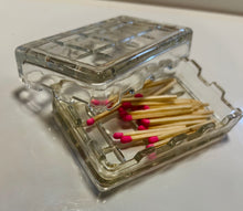Load image into Gallery viewer, Italian Glass Trinket Box
