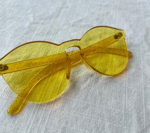 Load image into Gallery viewer, Lucite Sunnies
