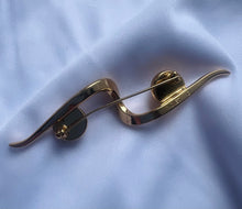 Load image into Gallery viewer, Oscar Brooch by Monet
