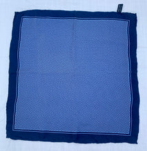 Load image into Gallery viewer, Pronto Uomo Silk checkered Pocket Square
