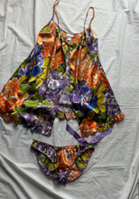 Load image into Gallery viewer, Miley satin floral set

