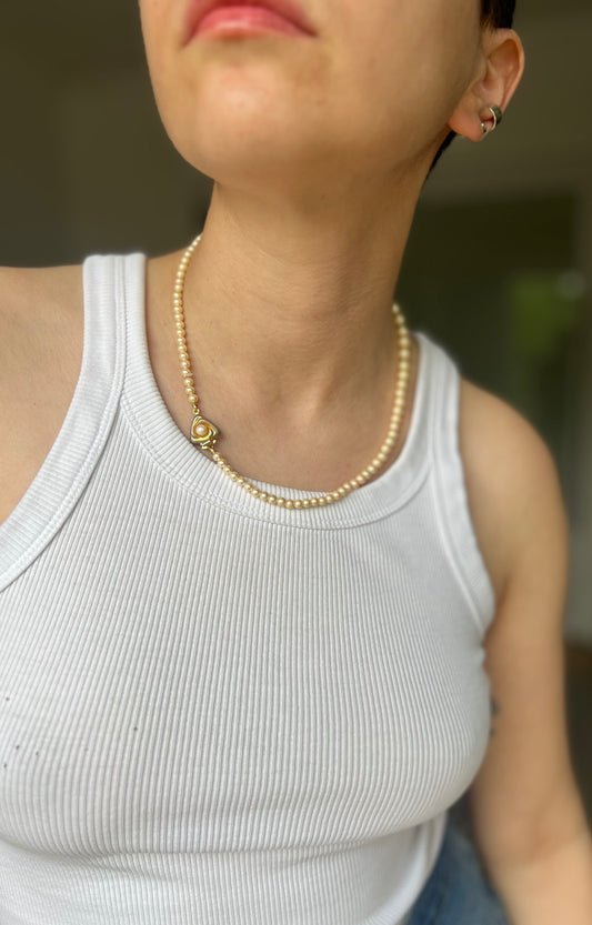 Liz Claiborne Cultured pearl necklace