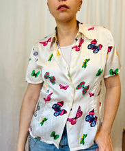 Load image into Gallery viewer, rainbow butterfly shirt 🦋
