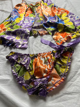 Load image into Gallery viewer, Miley satin floral set
