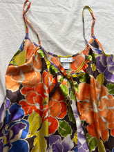 Load image into Gallery viewer, Miley satin floral set
