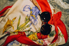 Load image into Gallery viewer, Gucci Floral silk scarf
