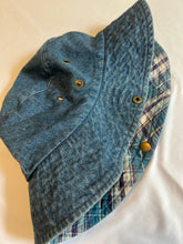 Load image into Gallery viewer, Snap up denim bucket hat

