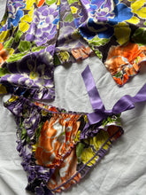 Load image into Gallery viewer, Miley satin floral set
