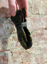 Load image into Gallery viewer, Brass Photo holder
