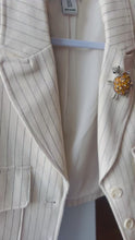 Load and play video in Gallery viewer, Fancy Tangerine Turtle Brooch/Pendant
