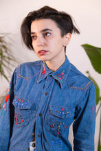 Load image into Gallery viewer, Studded Landlubber 1970s denim shirt
