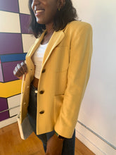 Load image into Gallery viewer, Butter Yellow Cashmere jacket
